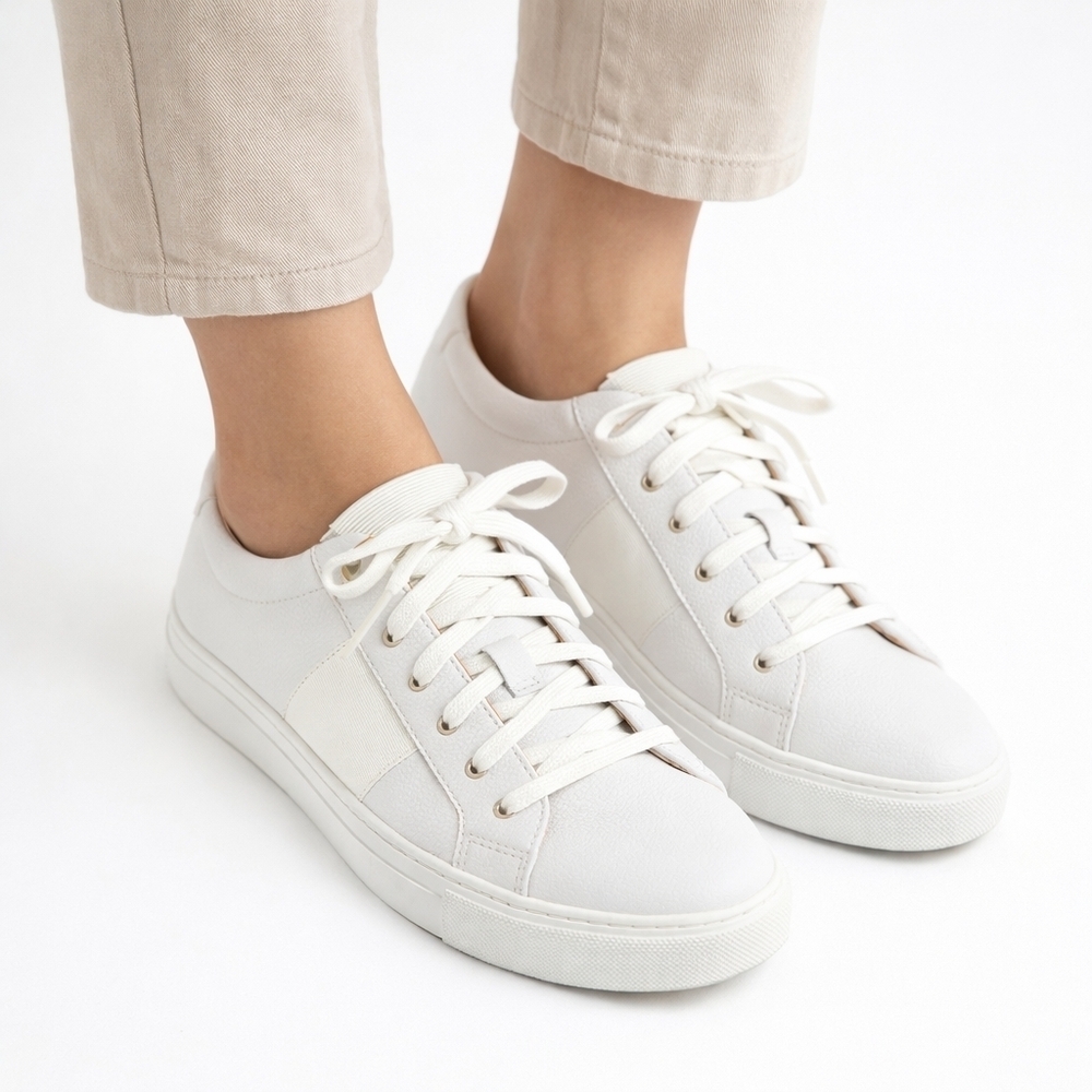 Club Monaco Jowenna White Low Top Sneaker Women’s Size 9 EUR 39 Lace Up...